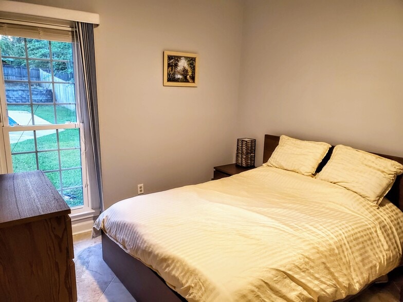 3rd Bedroom - 6525 Billings Lake Dr