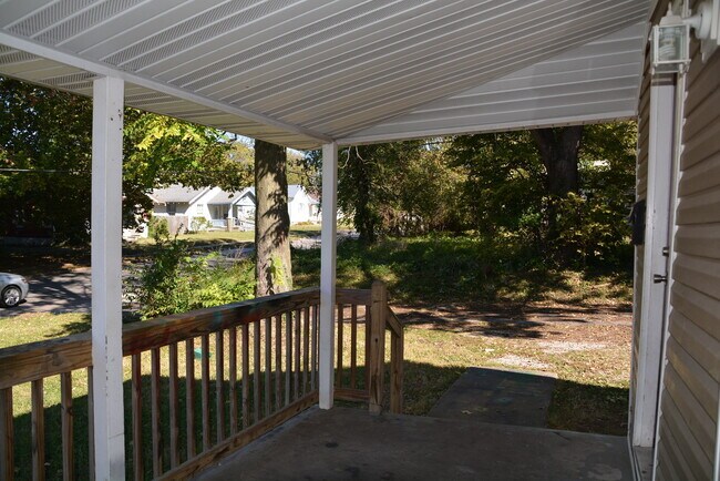 Building Photo - More Space, More Possibilities, More Room to Call Home!