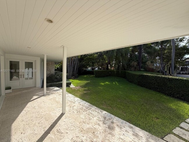 Building Photo - 335 Harbor Dr