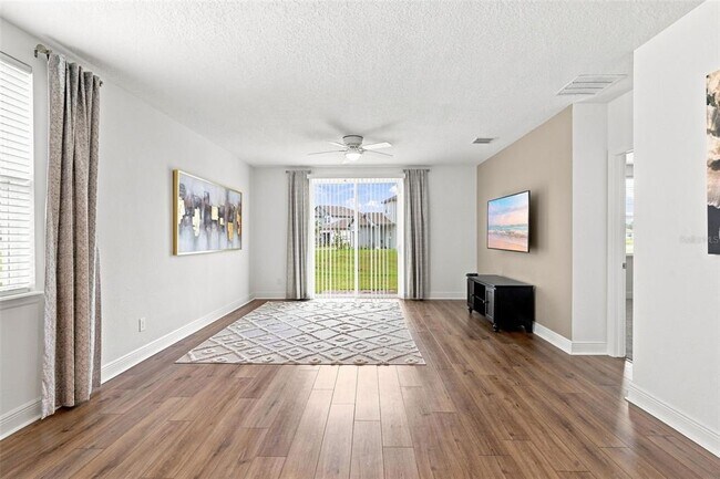 Building Photo - 101 Pitching Wedge Dr