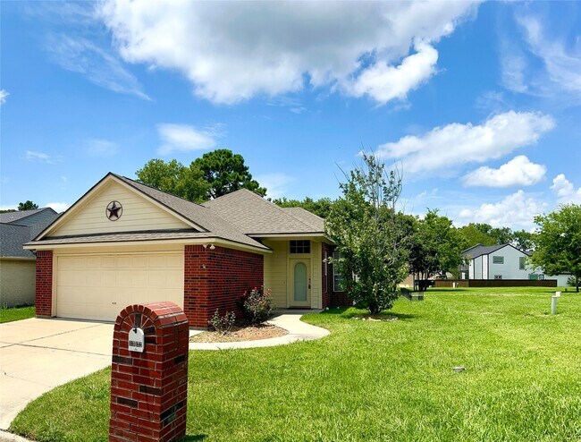 Building Photo - 13032 Centaurus Ct
