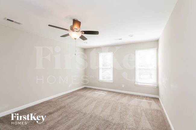 Building Photo - 11801 Lansbury Ct