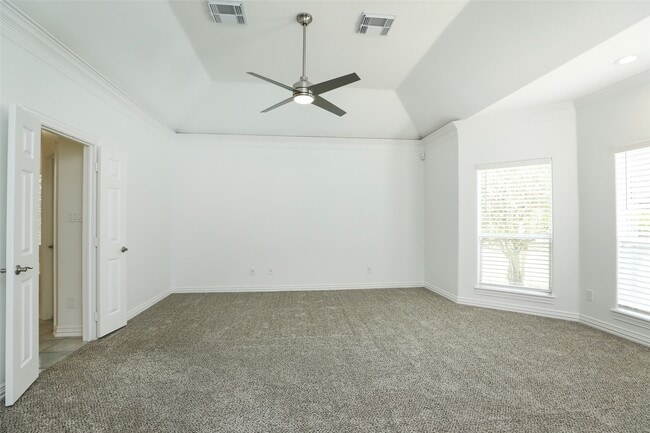 Building Photo - 1715 Cottage Landing Ln