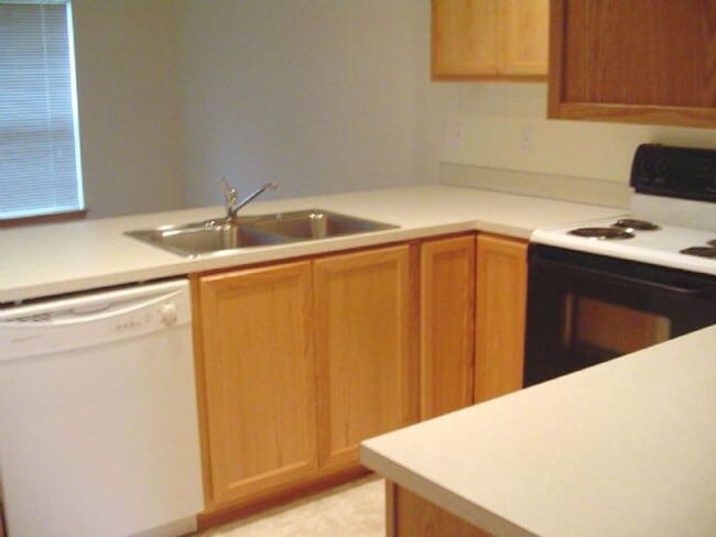 Building Photo - wilc06