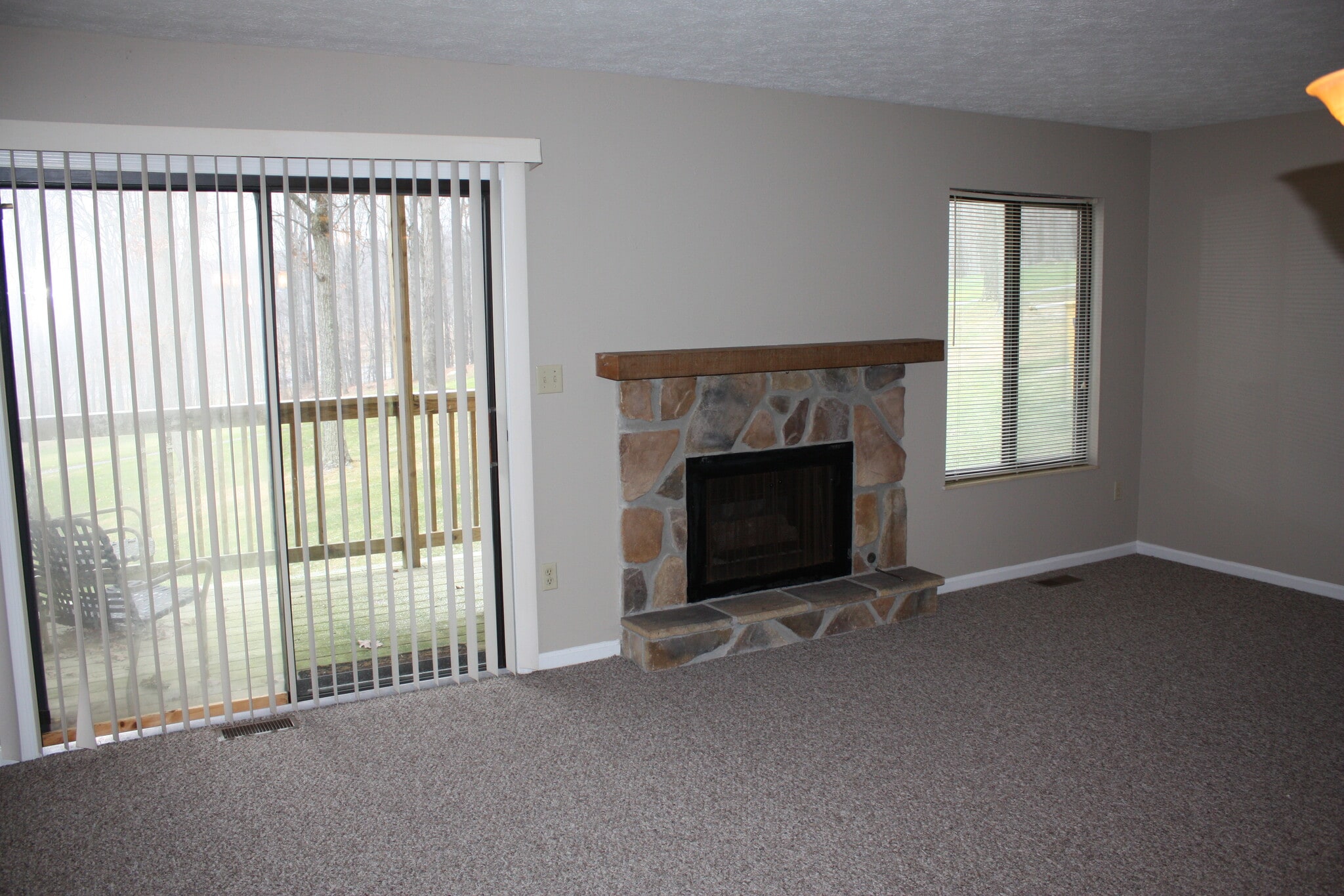 Living Room - 302 White Tail Way