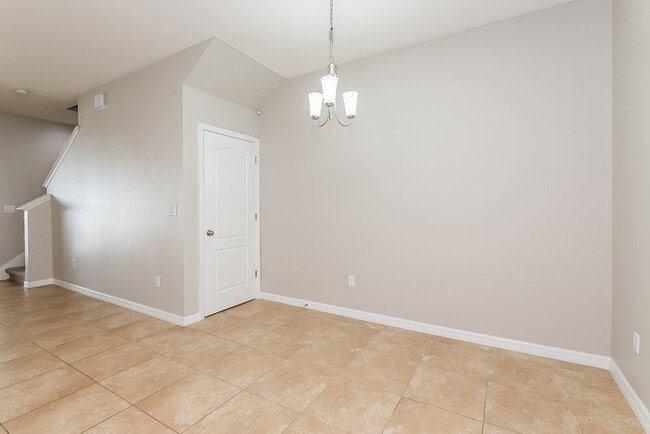 Building Photo - 10408 Red Carpet Ct