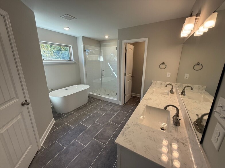 Building Photo - New Build in Oakland, TN! HALF OFF FIRST MONTH RENT!