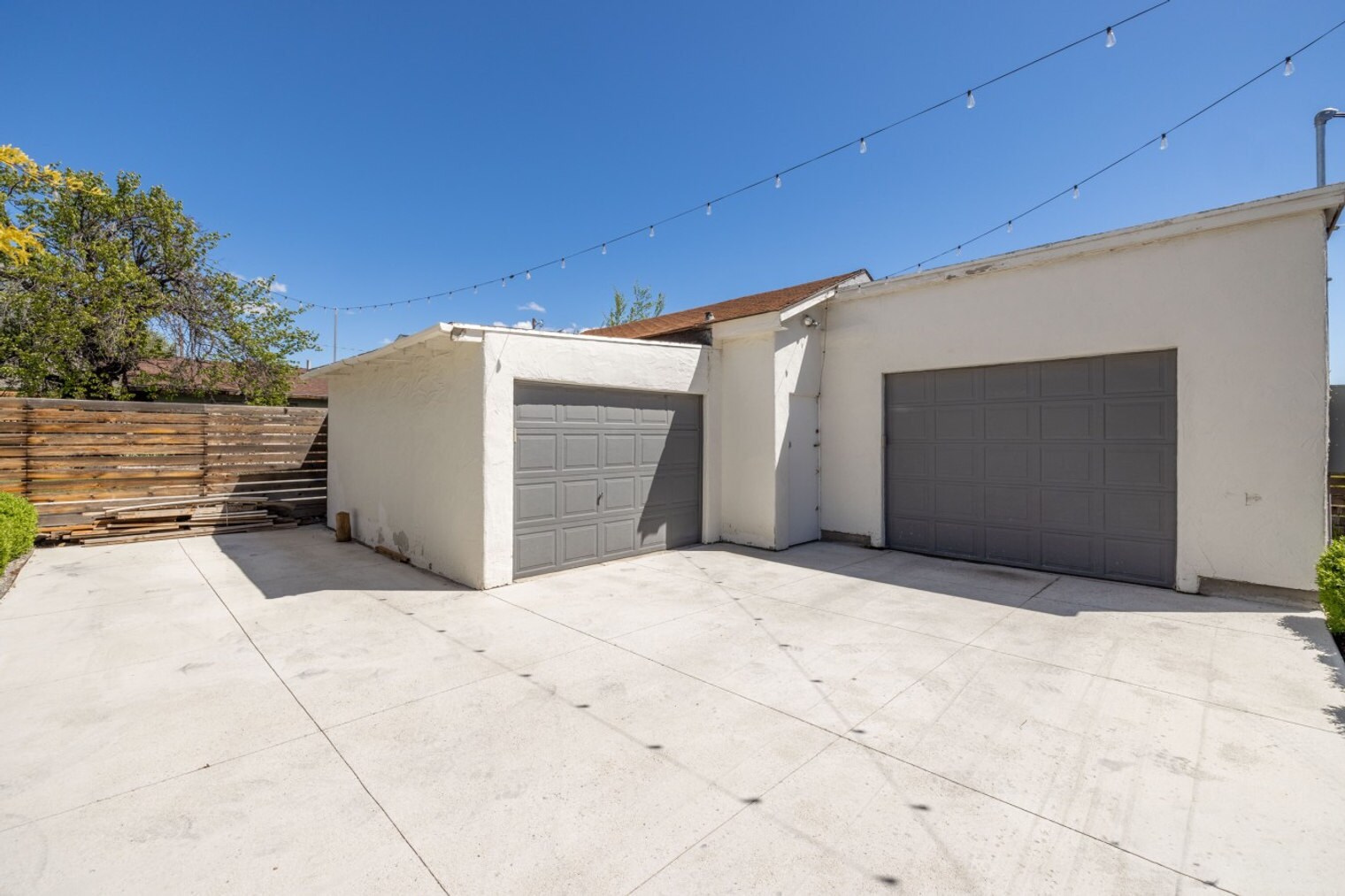 Building Photo - 630 E 300 S