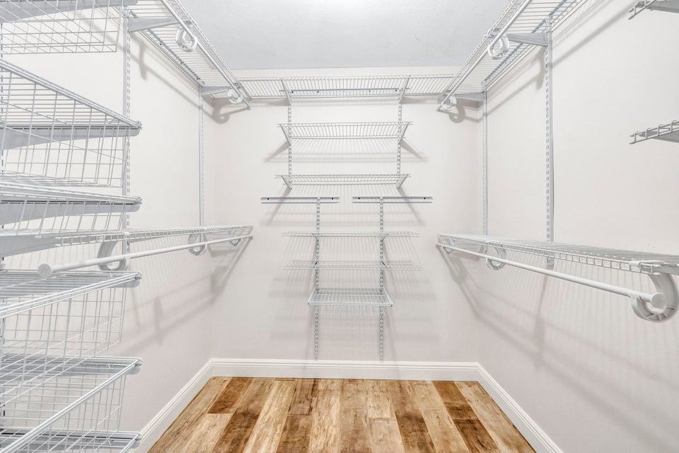 Building Photo - 2075 NW 15th Pl