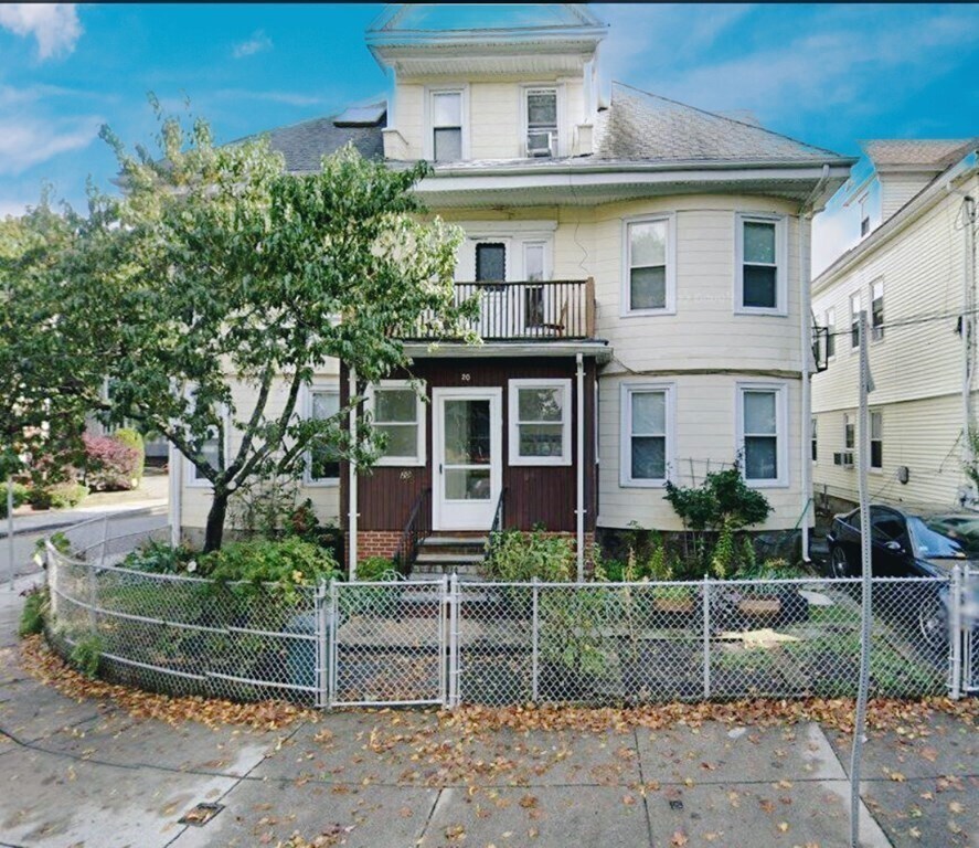 Building Photo - 22 Coolidge Rd