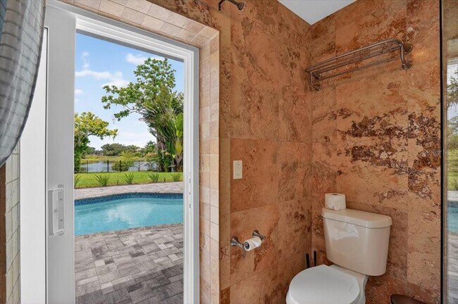 Building Photo - 4230 Shady Oaks Ct
