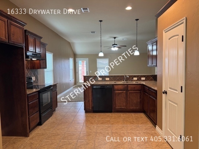 Building Photo - 16333 Drywater Dr