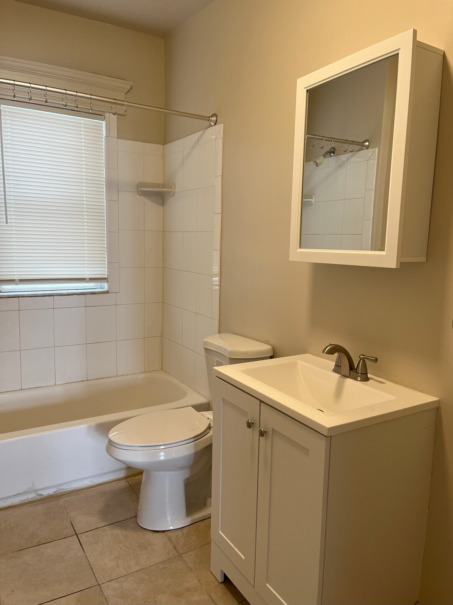Bathroom - 2 N Austin Ave