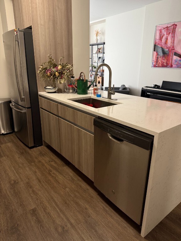 Building Photo - 15 Park Row