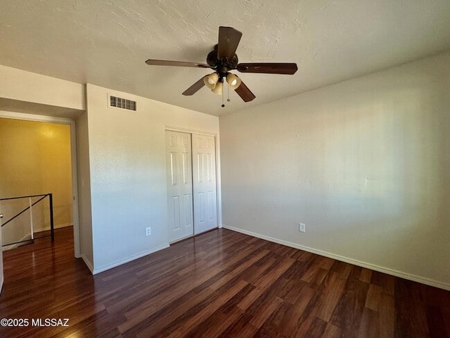 Building Photo - 6536 Calle La Paz