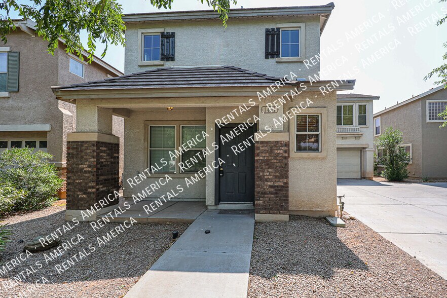 Building Photo - 1491 S Swallow Ln