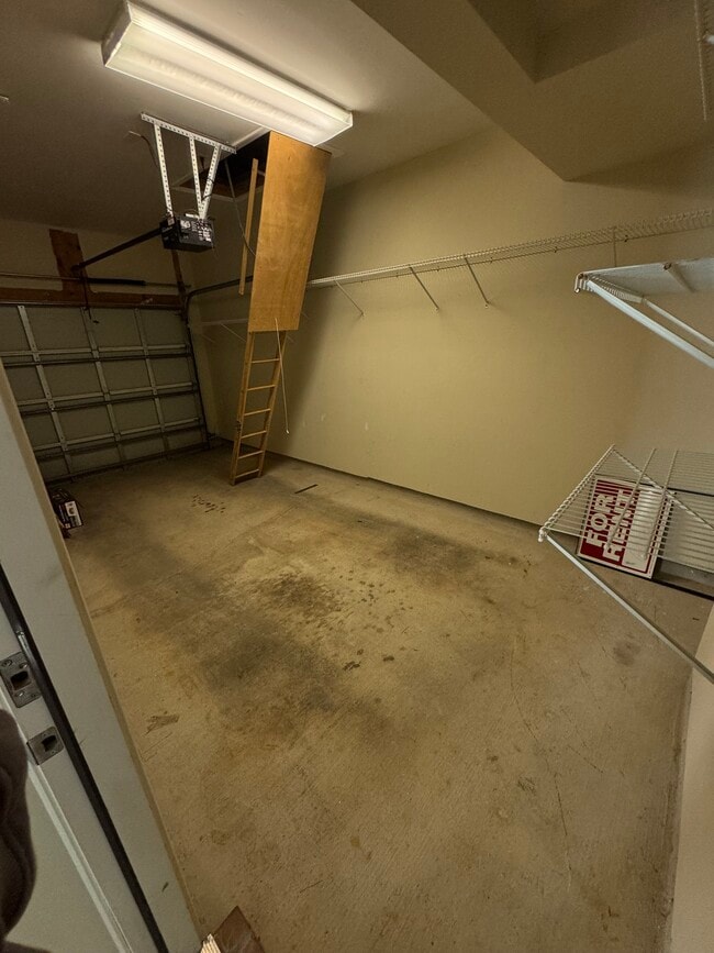 Building Photo - 3061 Dundee Loop S