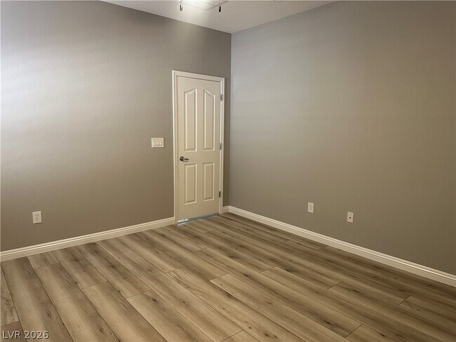 Building Photo - 2759 Foxtail Creek Ave