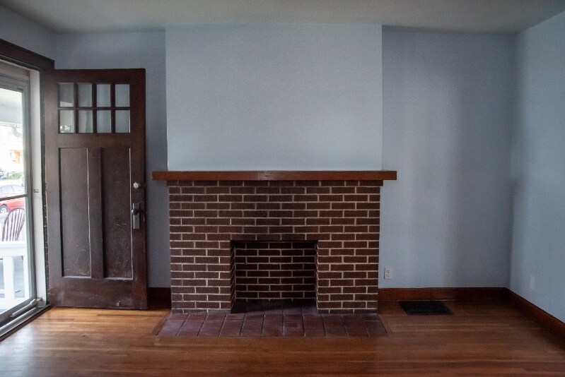 Building Photo - 433 Naomi Ct