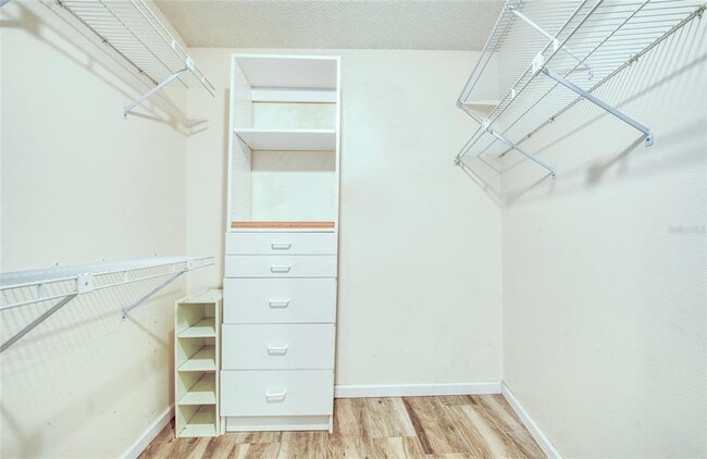 Building Photo - 2143 Salisbury Ct