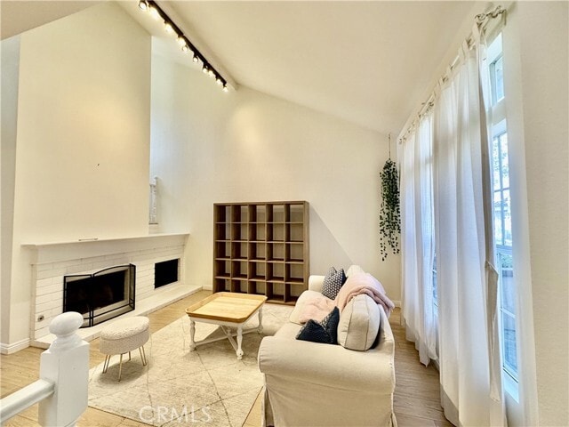 Building Photo - 19 Dartmouth