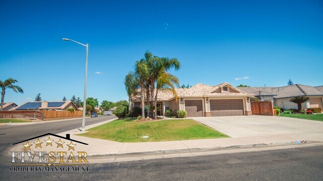 Building Photo - 4334 Bareback Ln