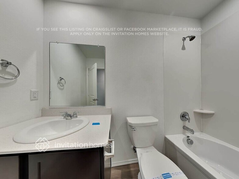 Building Photo - 317 Br Vlg Wy