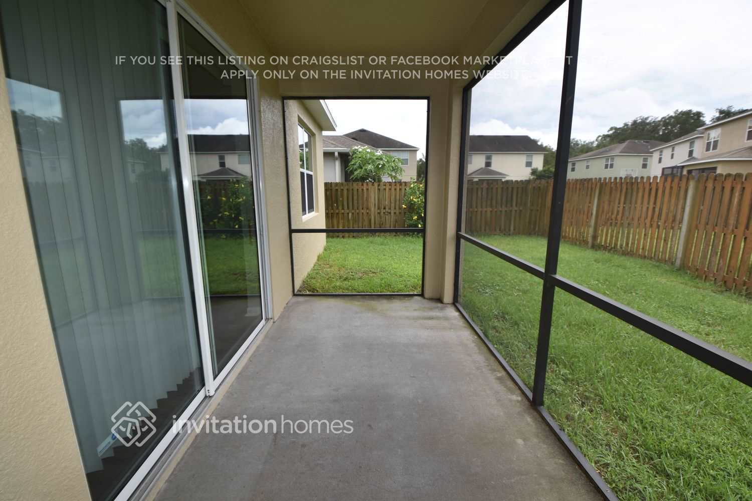 Building Photo - 5905 Lilac Lake Dr