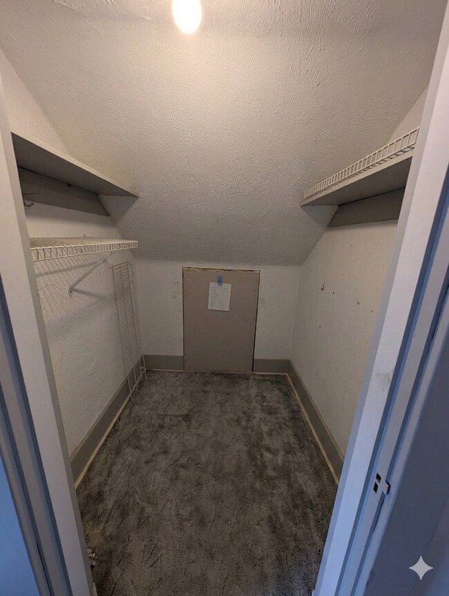 Building Photo - 3 Bed/1 Bath Home for Rent -- $300 CREDIT AVAILABLE