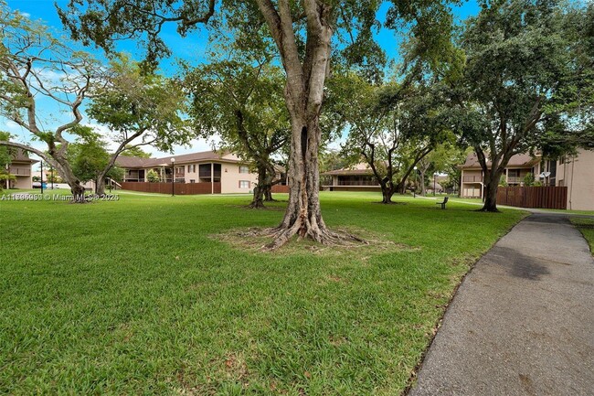 Building Photo - 11225 SW 88th St