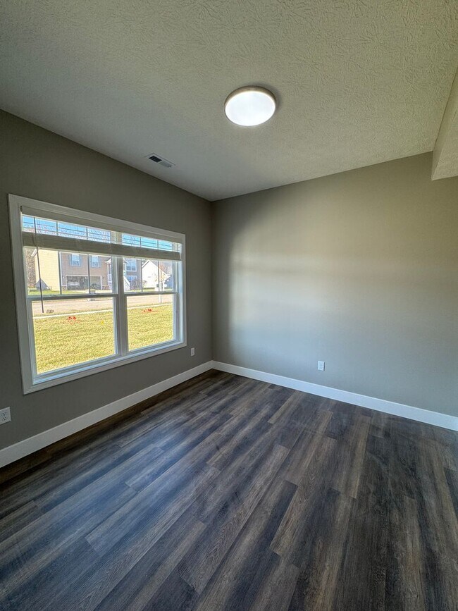 Building Photo - 4 Bedroom Single Family Home - WEST LAFAYETTE