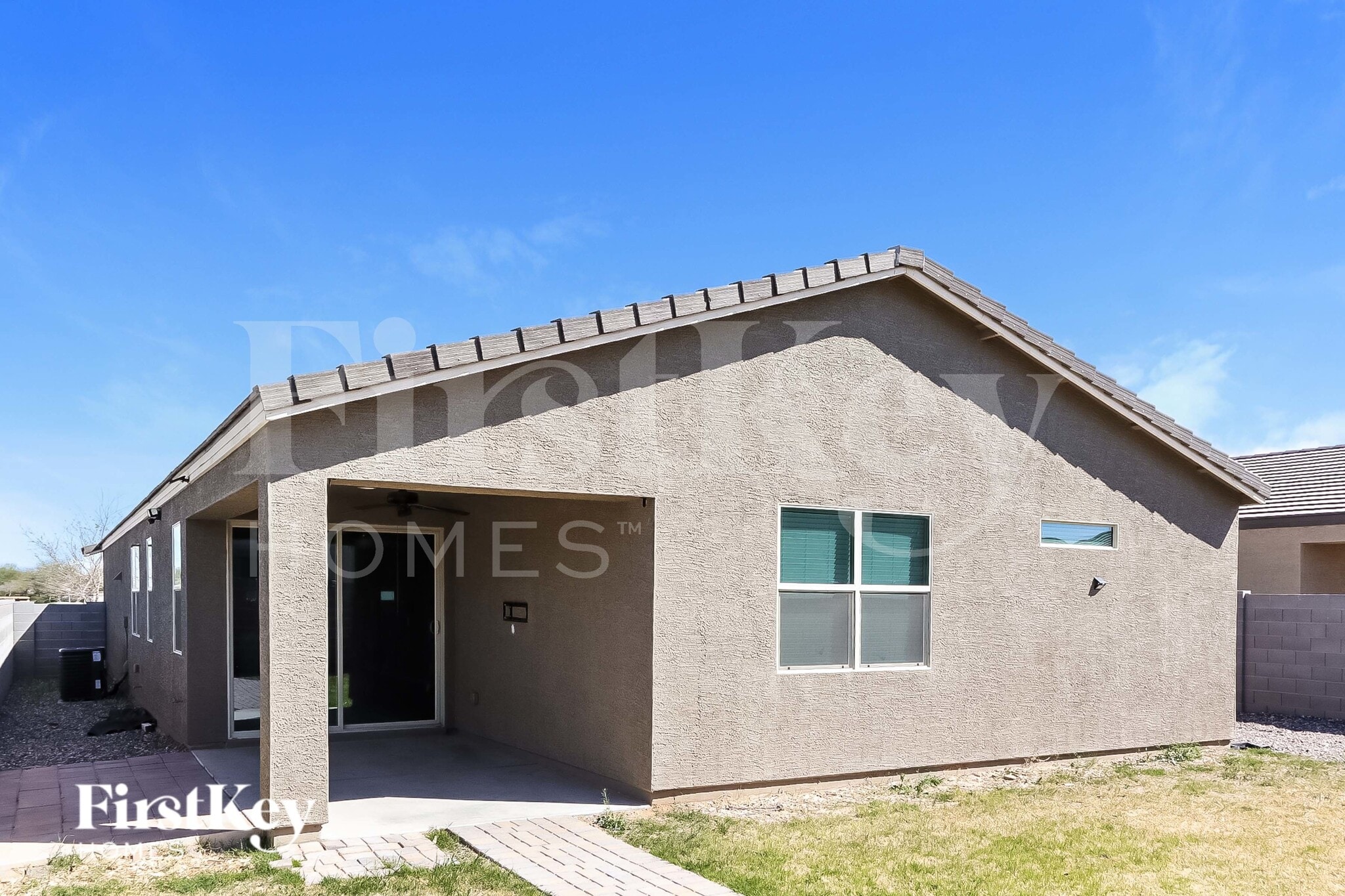 Building Photo - 4052 S 101st Ln