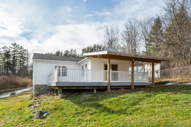 Building Photo - 120 Obtuse Hill Rd