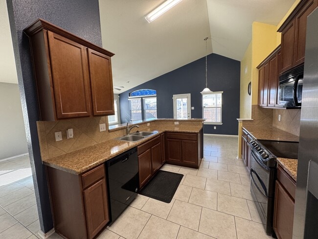 Building Photo - 1314 Starlight Dr