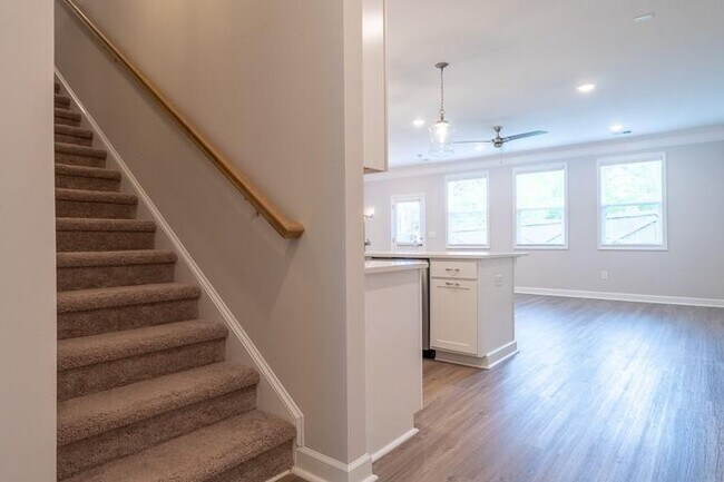 Building Photo - 3359 Verdi Ln