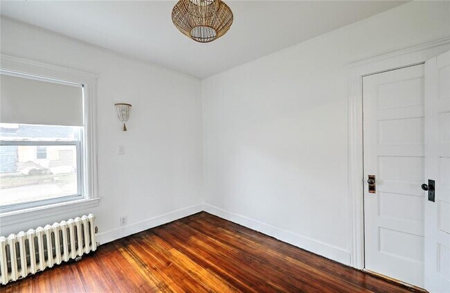 Building Photo - 73 Washburn Ave