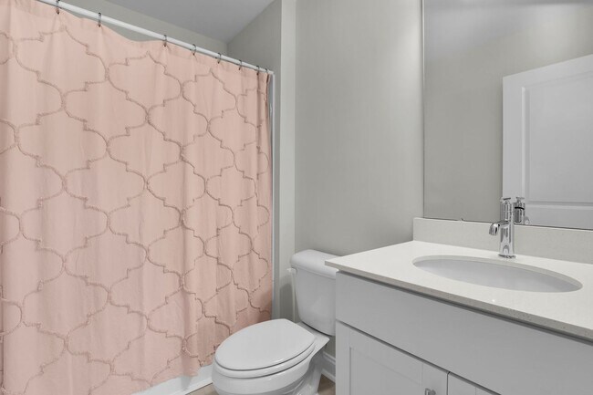 Building Photo - Spacious 5BR/3BA Home with Lagoon View on Quiet Cul-de-Sac!