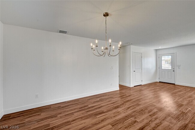 Building Photo - 1580 Quarter Horse Dr