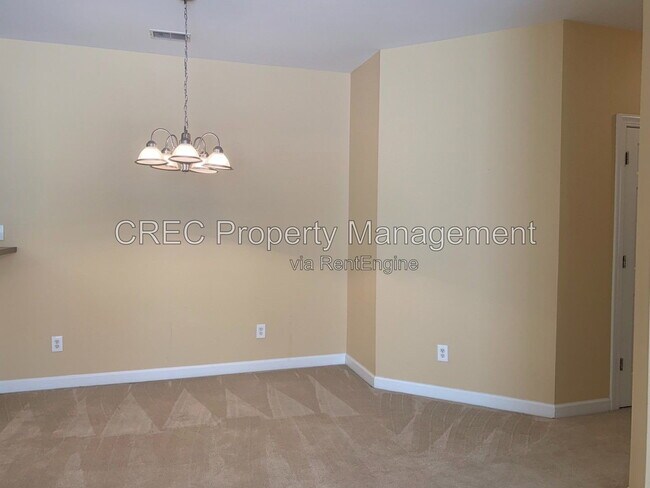 Building Photo - 1415 Belcourt Ln