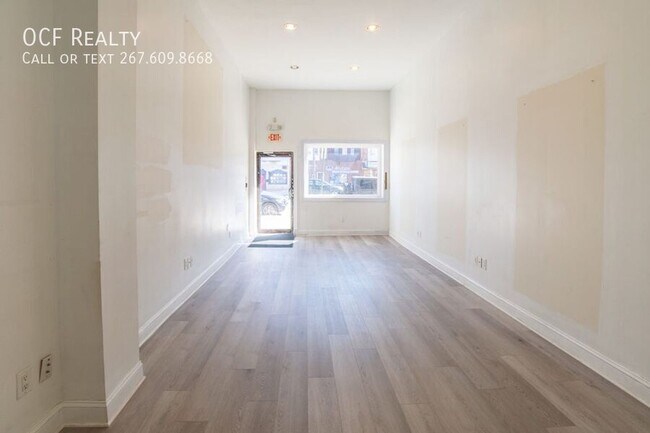 Building Photo - 2504 S Broad St