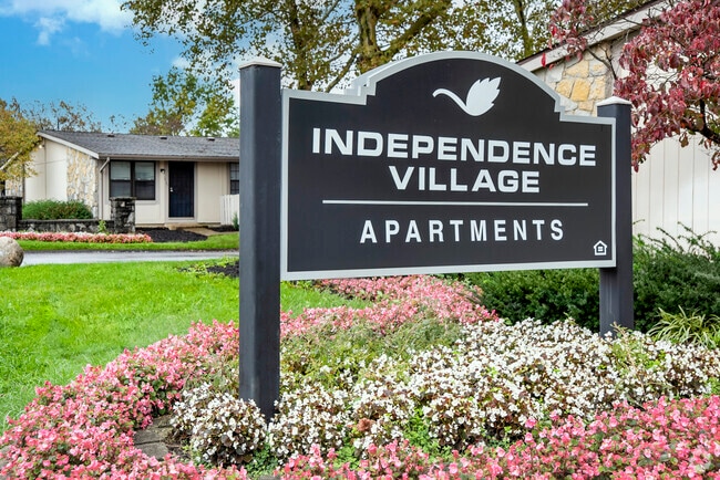 Building Photo - SUMMER REDUCED RENT - Independence Village
