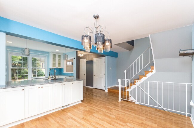 Building Photo - 2346 Horseferry Ct