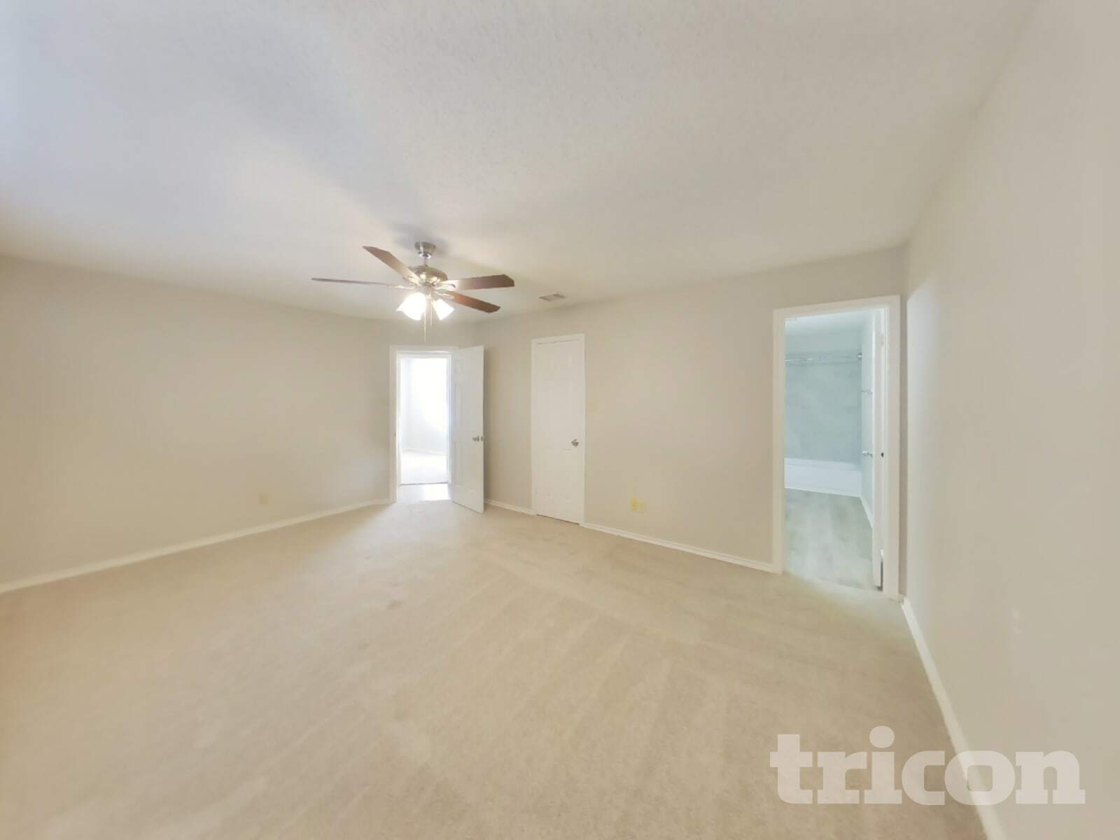 Building Photo - 8230 Longhorn Ridge Dr