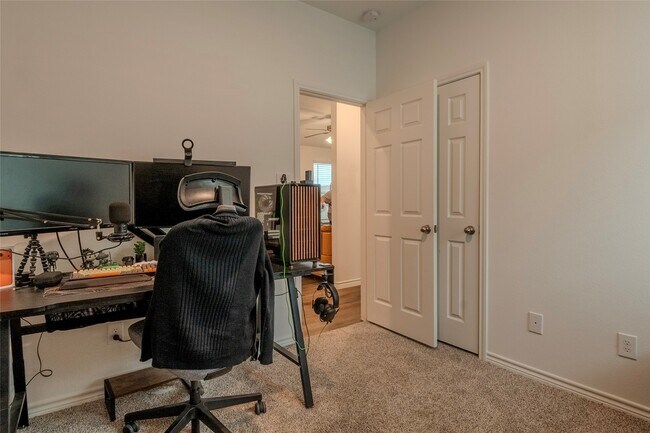 Building Photo - 824 Stoney Pt Ln