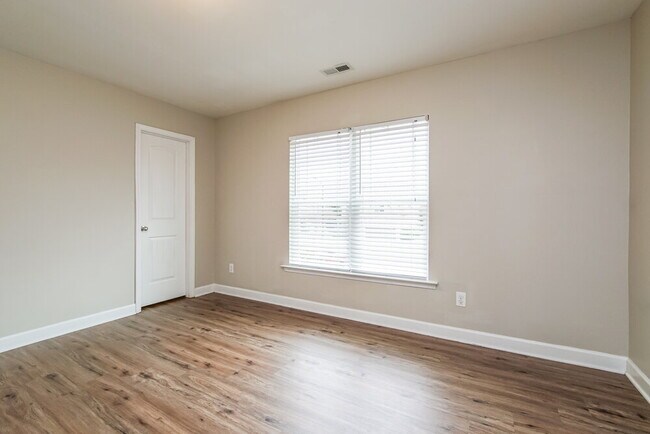 Building Photo - 132 Callahan Trail