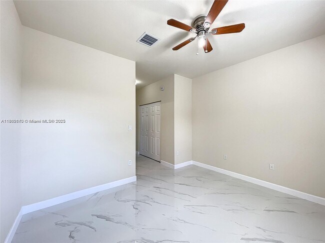 Building Photo - 11482 SW 238th Terrace