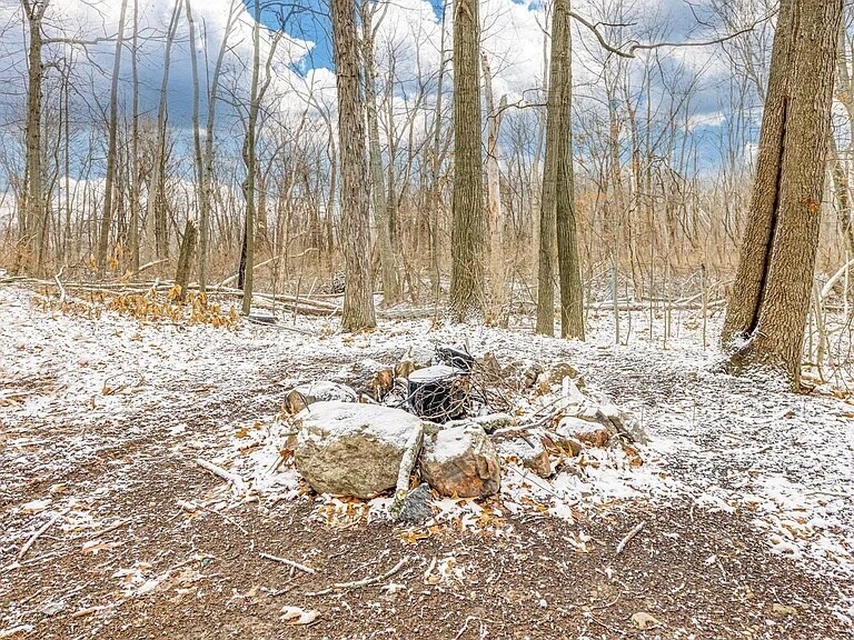 Building Photo - 6328 Ohio St