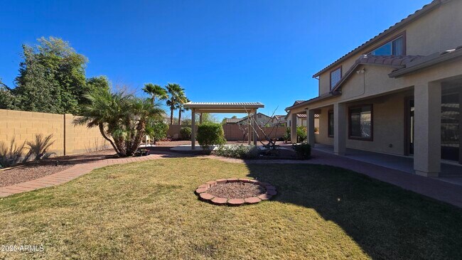 Building Photo - 14226 W Wethersfield Rd