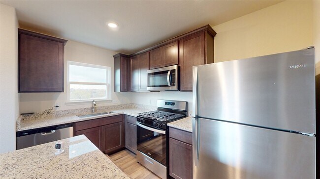 Building Photo - 8012 White Sulphur Rd