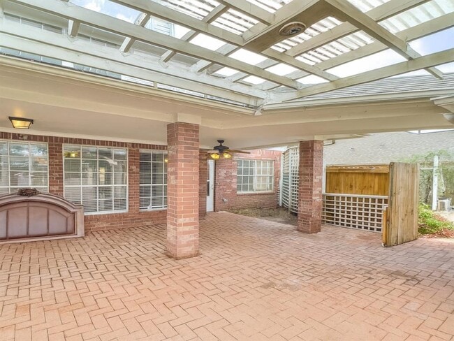 Building Photo - 16714 Colony Terrace Dr